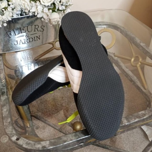 Puma Lab II Sneakers - Picture 2 of 3